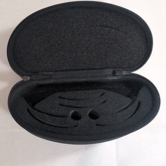 Oakley Soft Vault Flak Jacket 2.0 Hardside Clamshell Black Zip Glasses Sun Case - Picture 1 of 10
